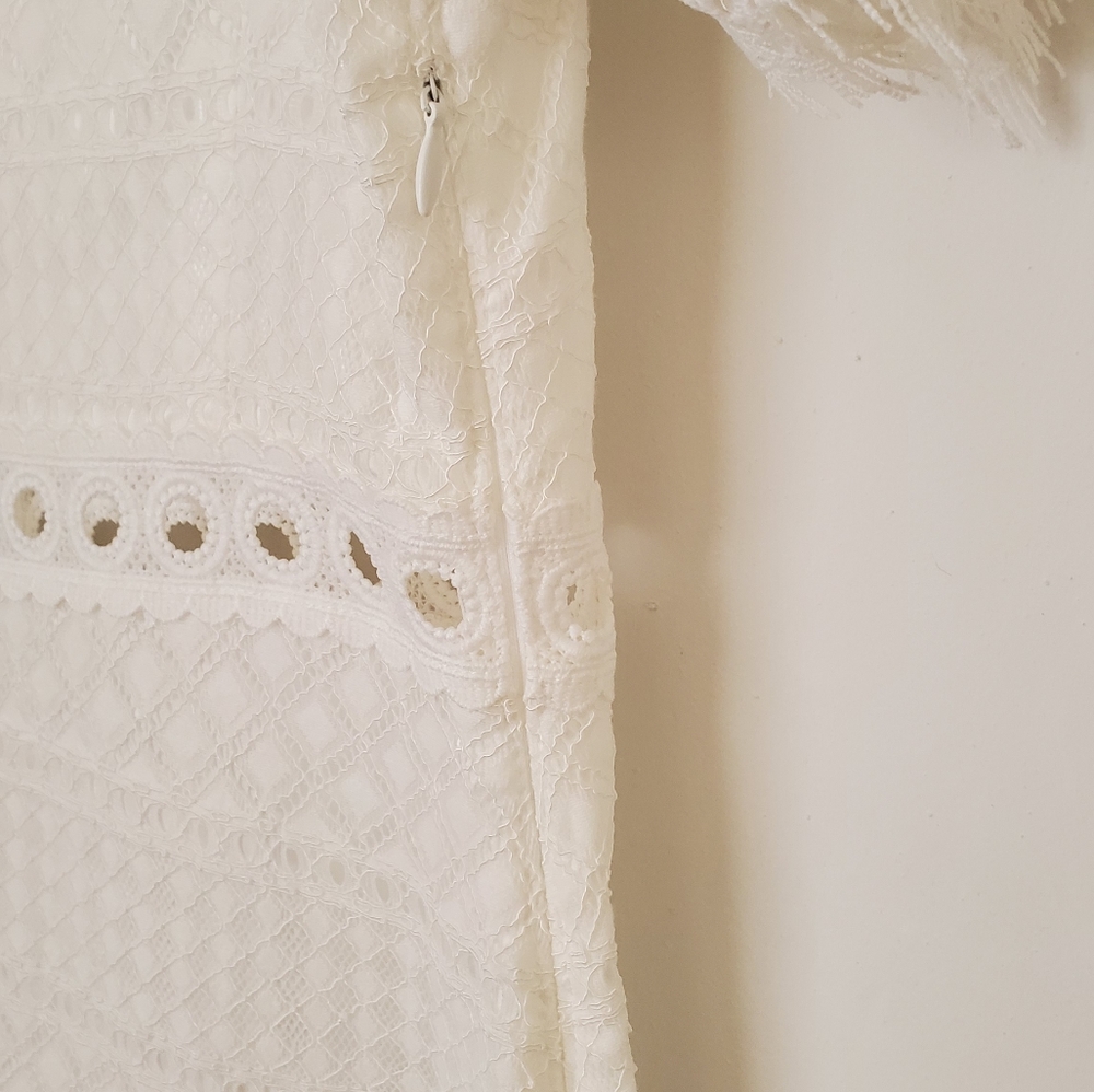 Dress - Picture 4 of 5